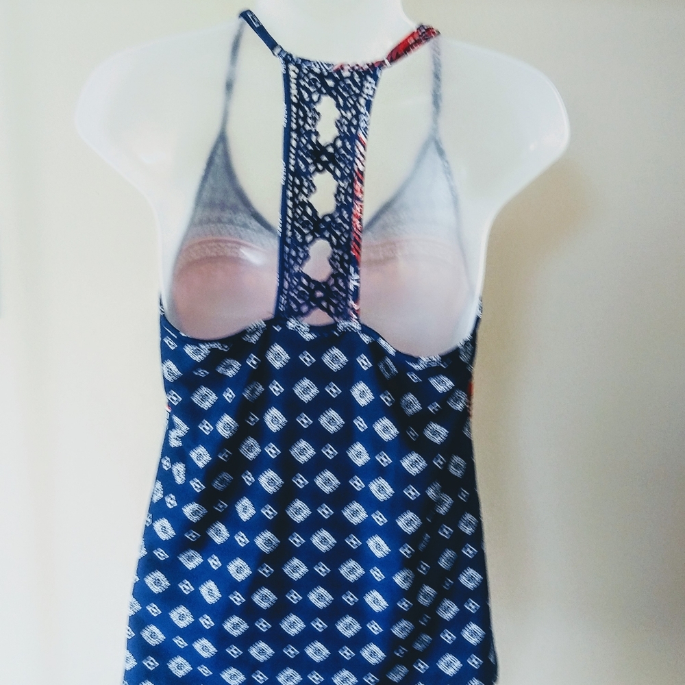 Nordstrom In Bloom Red/White/Blue Racer Back Tank - Picture 3 of 8